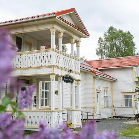 Kauppila, Private Riverside Apartment