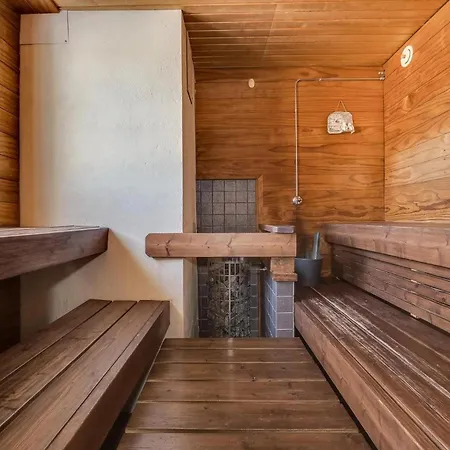 Kauppila, Private Riverside Apartment